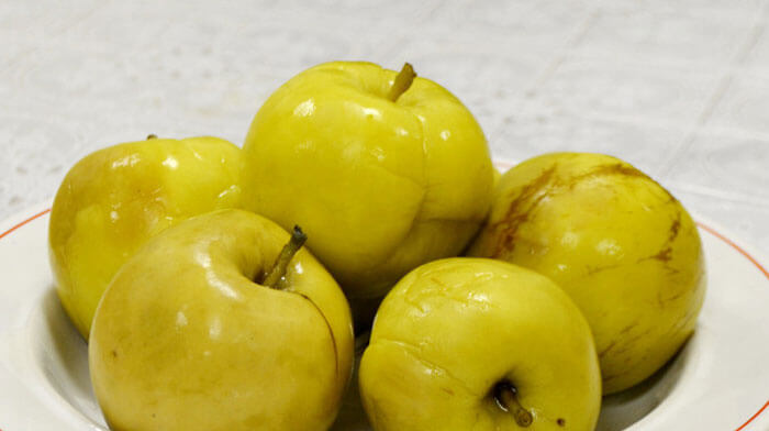 Моченые яблоки — 2 забытых старинных рецепта