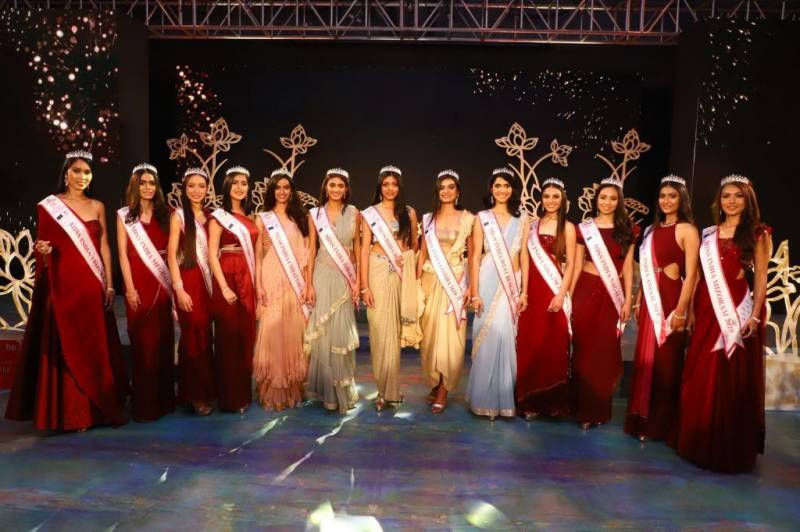 Зрители шоу «Мисс Индия 2019» в негодовании: все участницы, вышедшие в финал, имеют светлую кожу