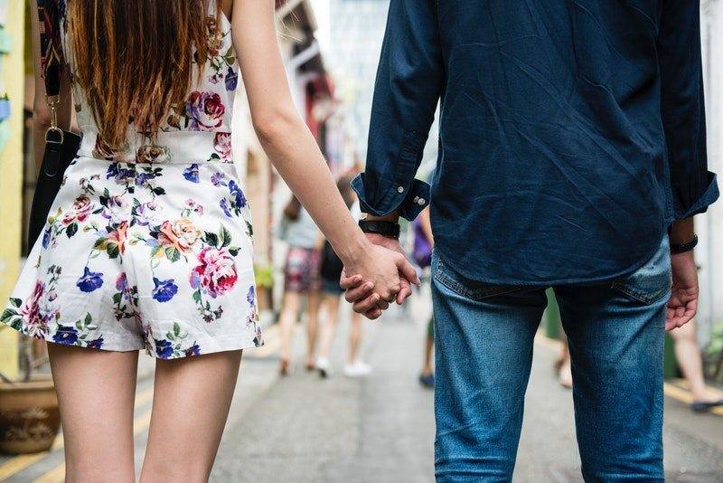 9 вещей, которые мужчины любят на этапе знакомства и ненавидят в отношениях