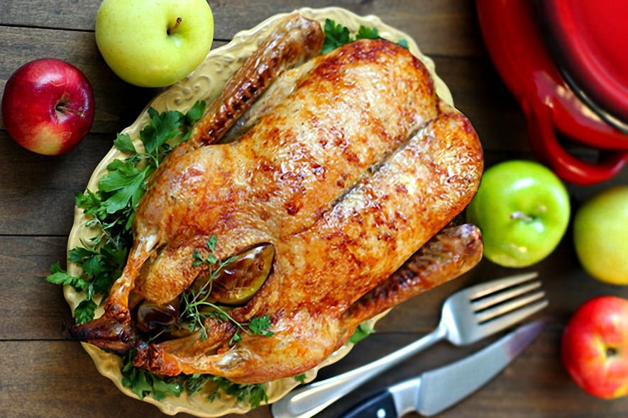 Утка с яблоками: польза блюда, правильное приготовление, основные ингредиенты, температура готовки, как правильно подавать на стол